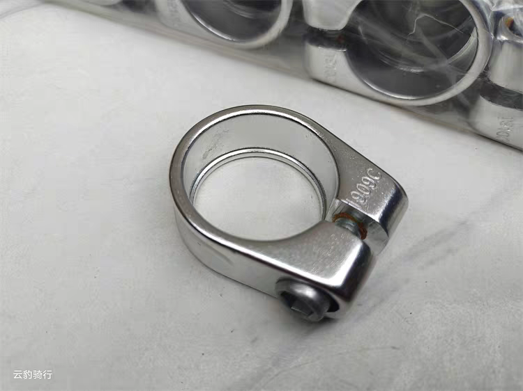 Junior Cycling Gear - 28,6 mm fietszadelpenklem, geschikt voor 25,4